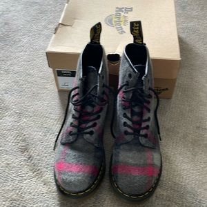 Dr Martens Mohair Check Boots Women’s 8 / EU 39 NEW